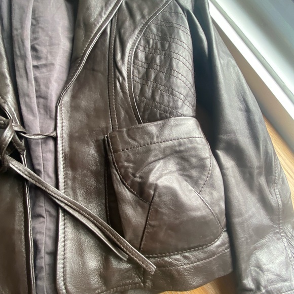 2YK Leather fitted Jacket - Picture 2 of 6